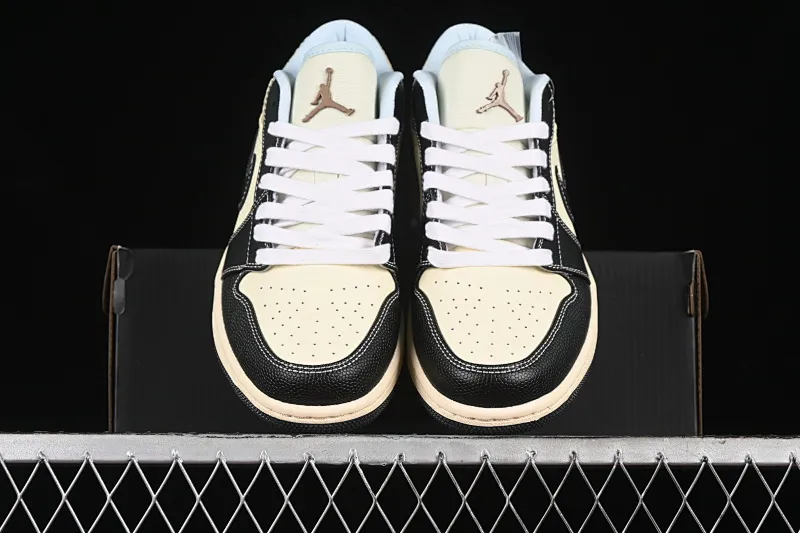 All categories Air Jordan Jordan series basketball shoes Air Jordan 1 Low Air Jordan 1 Low "Coconut Milk Black" AJ1 Joe 1 island style low-top cultural basketball shoes HQ3437-101